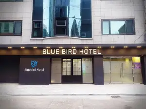 Bluebird酒店