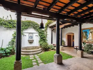Las Cruces Boutique Hotel
