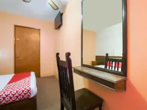 OYO Hotel Maria Teresa Inn