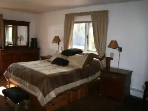 Ultimate Private Water Fishing Retreat in Cooper Landing, Alaska
