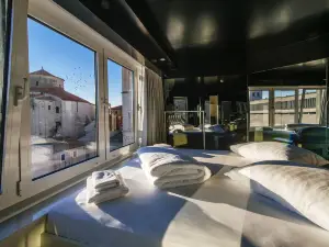 Boutique Hostel Forum