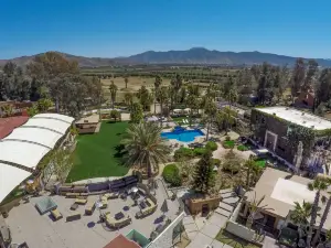 โรงแรมบูติควัดวัลเล่ดีกัวดาลูเป & สปา