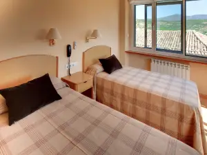 Hotel Villa de Ayerbe