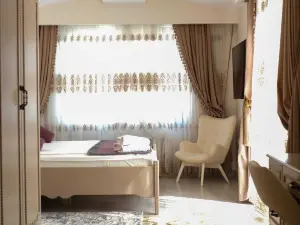 GrafVictor Apart Hotel