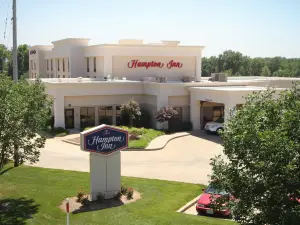 Hampton Inn Clinton Mo