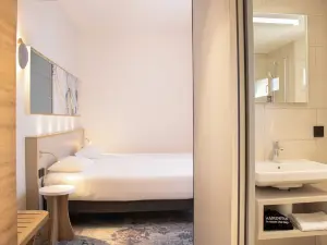 Brit Hotel Cahors - le Valentré