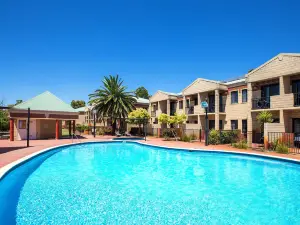 คันทรีคอมฟอร์ต เพิร์ธ