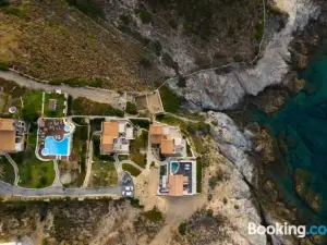 Toxotis Villas