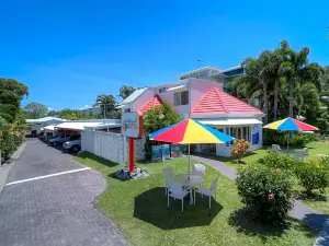 Port Douglas Motel