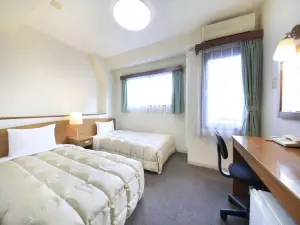 Fuchu Urban Hotel