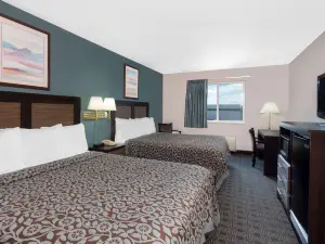 Days Inn by Wyndham Neenah