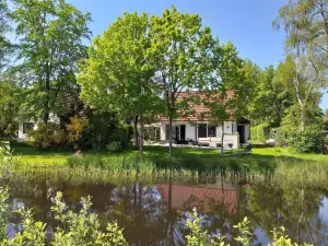 Spacious Home with a Garden Near the Langweerder Wielen