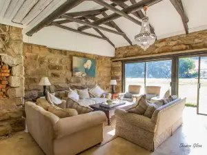 Flitwick Ranch - Old Cheese Factory Room 2