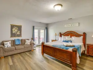 Charming Cadillac Retreat w/ Private Hot Tub!
