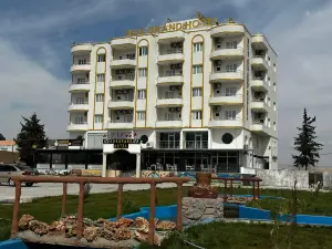 Nus Grand Hotel