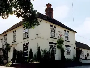 Strawberry Bank Hotel, NEC