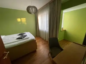"Spring" Apartment