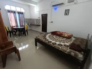 AURA HOMES