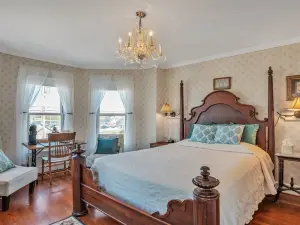 Solomons Victorian Inn