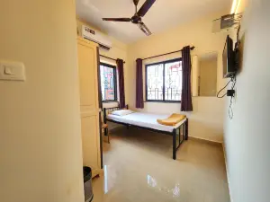 Sai Sharad Hotel