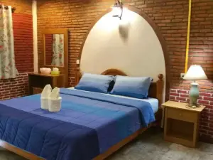 Baan Pak Rim Kuaen Resort