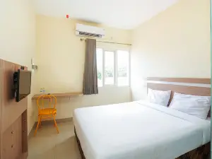 Pratisarawirya Guesthouse by Ecommerceloka