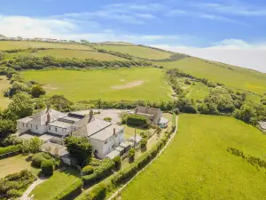 Eype's Mouth Country Hotel