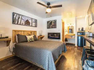 Alpine Lodge Hotel