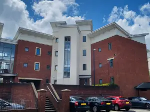 Albion Street Apartments