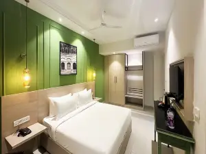 Hotel Wonder Hills,Har ki Pauri Road Haridwar