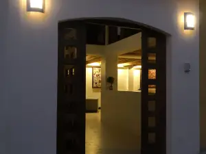 Hotel Mezzanine