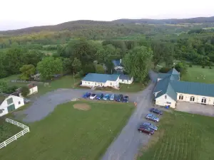 Briar Patch Bed & Breakfast Inn