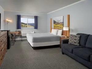 Gold King Mountain Inn