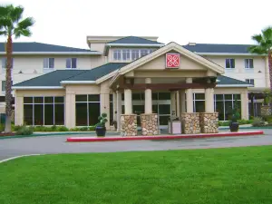 힐튼 가든 인 레딩