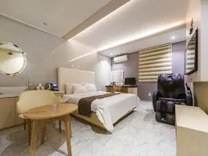 Wanju H Self Check-in Motel