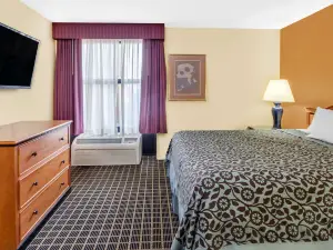 Days Inn & Suites by Wyndham Kalamazoo