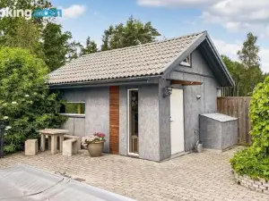 Cozy Home in Hagby with Kitchen