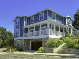 552 Paseo Street 4 Bedroom Home by RedAwning