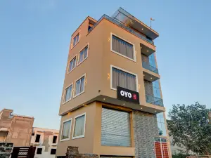 OYO Flagship Grand Sleep Inn
