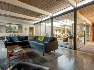 Eichler Mid Century Modern Designer Pool/Jacuzzi