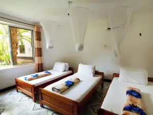 Keys Hotel Mbokomu Branch