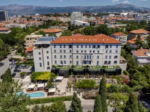 斯普利特公園酒店