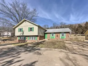 Historic Marthasville Home w/ Shared Amenities!