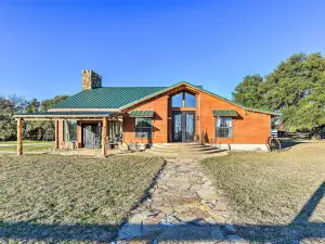 Banquet Hall & Pool: Expansive Forestburg Ranch!