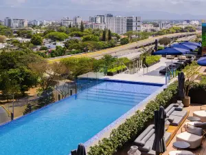 เอซี โฮเทล ซานติอาโก เด โลส กาบาเยรอส