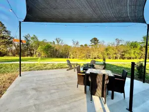Goregous Bell Tent Glamping with Wood Burning Stove on the Illinois River near Tahlequah, OK