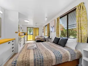 Esk Caravan Park & Rail Trail Motel