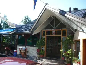 Rooms Panorama