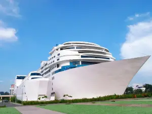 Pacific Palace Hotel