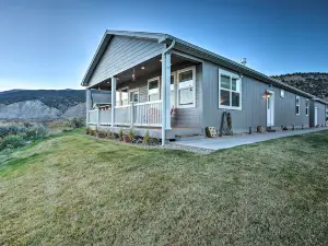 Magnificent Gypsum Retreat on the Colorado River!